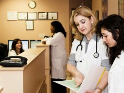 starting-strong-in-medicine-how-locum-tenens-shapes-early-physician-careers